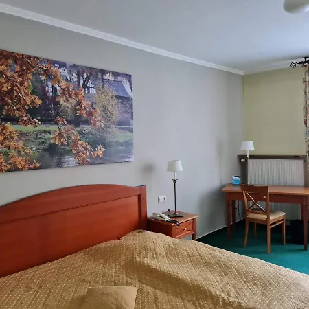 Zur Post Gmbh 3* Waldbreitbach