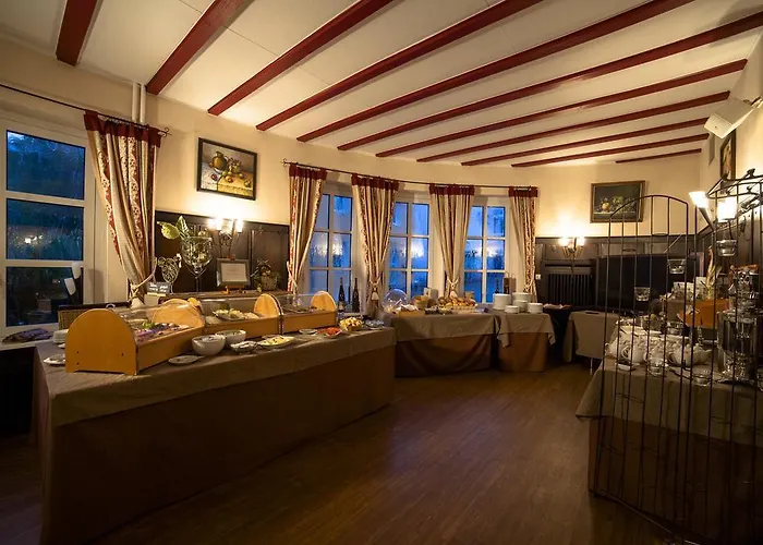 Zur Post Gmbh Otel Waldbreitbach